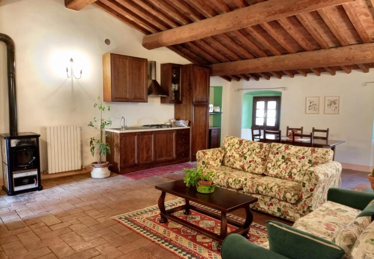 Martina Agriturismo Casentino - Fattoria Ventrina מראה חיצוני תמונה
